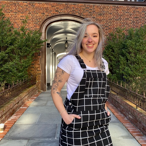 Overall dress - Picture 2 of 6